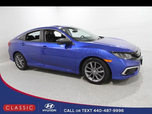 Used 2019 Honda Civic EX image 1
