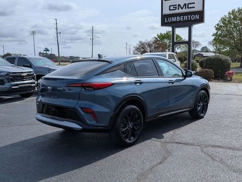 New 2026 Buick Envista Sport Touring image 3