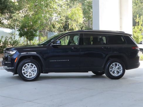 New 2023 Jeep Grand Cherokee L Limited w/ Luxury Tech Group II image 7