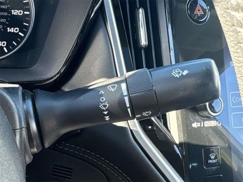 Used 2023 Subaru Legacy Premium image 24