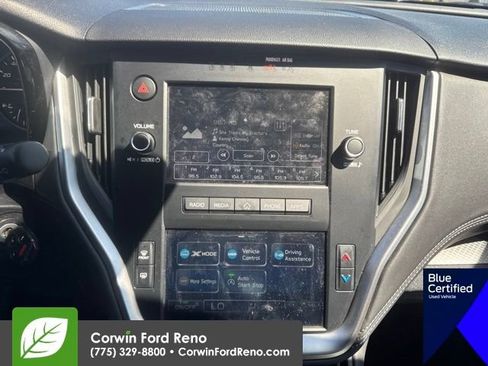 Used 2025 Subaru Outback AWD/4WD image 19