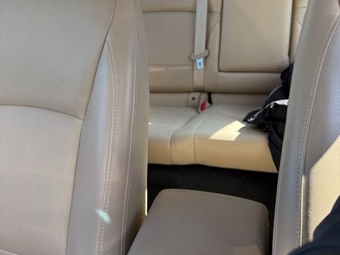 Used 2016 Subaru Legacy 3.6R Limited image 22