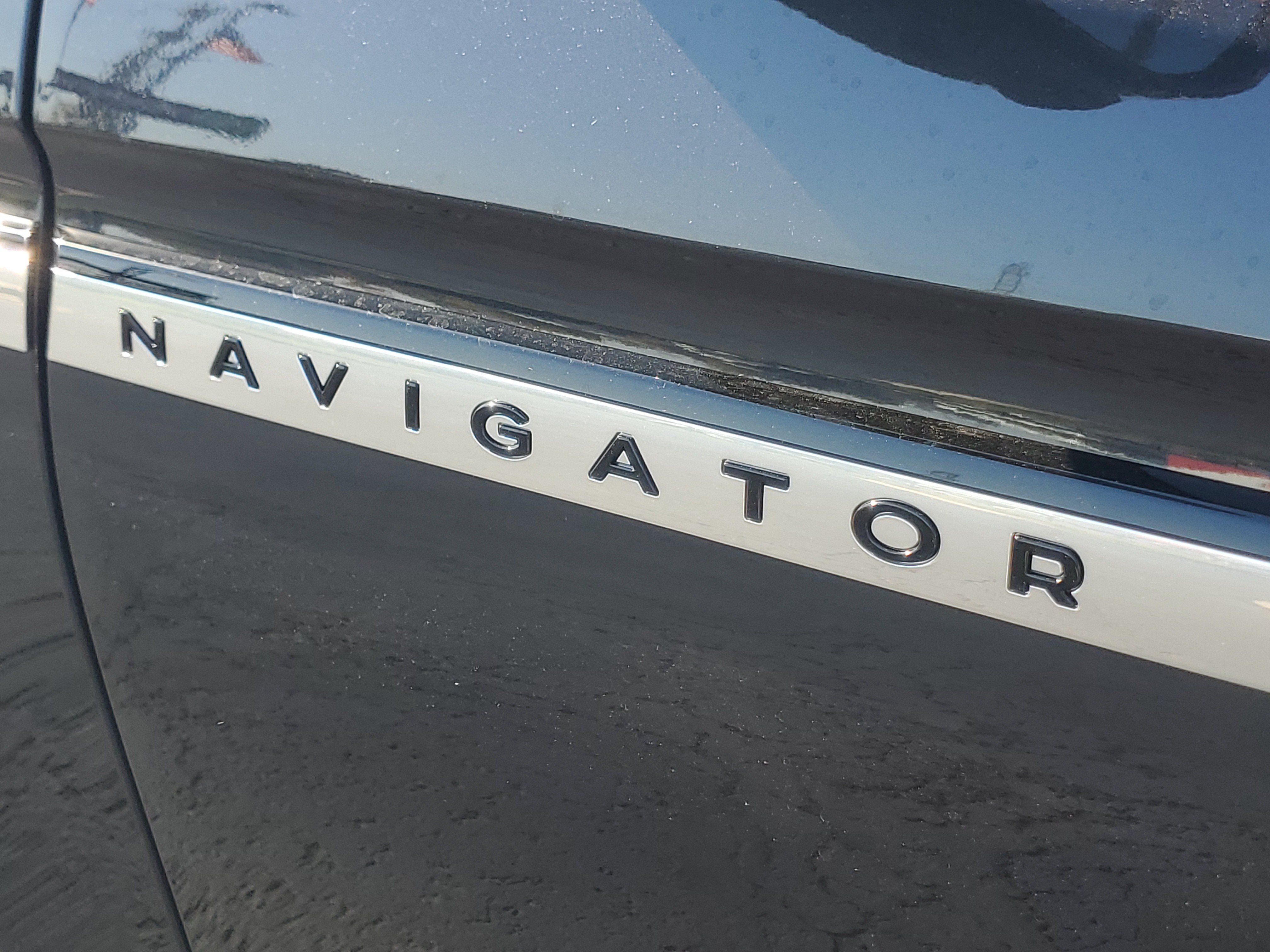 New 2027 Lincoln Navigator Reserve AWD/4WD image 7