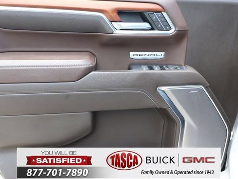 Used 2022 GMC Sierra 1500 Denali AWD/4WD image 14