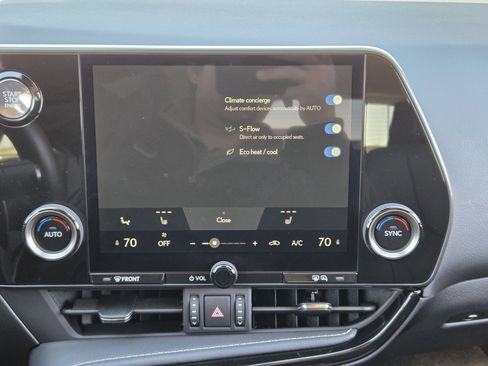 Used 2025 Lexus NX 250 image 25