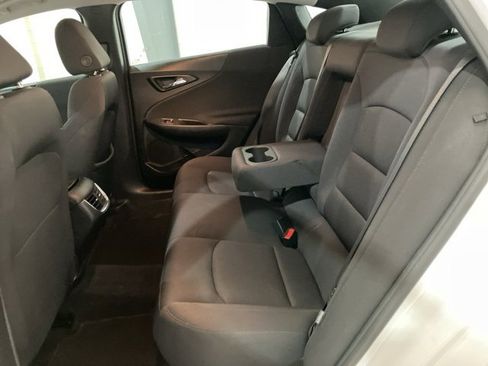 Used 2023 Chevrolet Malibu LT image 19