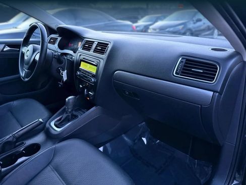 Used 2013 Volkswagen Jetta TDI FWD image 19