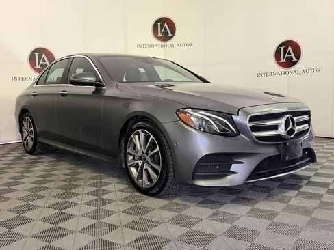 Used 2019 Mercedes-Benz E 450 4MATIC Sedan image 1