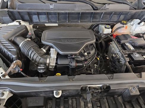 Used 2019 GMC Acadia SLT image 21