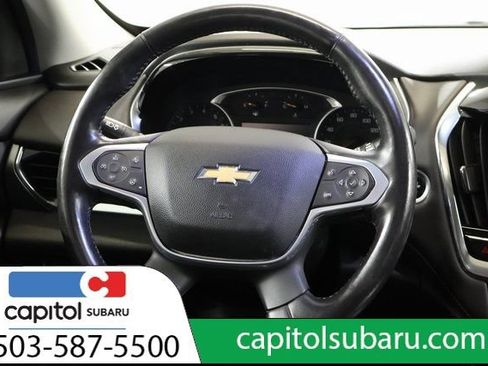 Used 2021 Chevrolet Traverse Premier AWD/4WD image 17