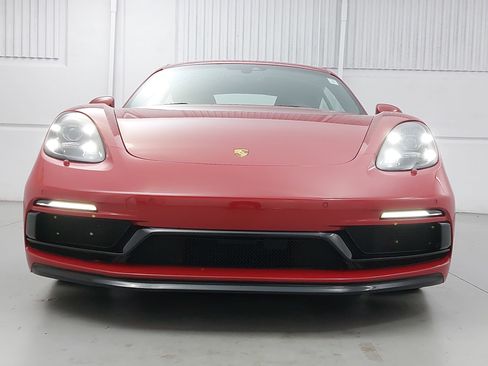 Used 2018 Porsche 718 Cayman GTS image 10