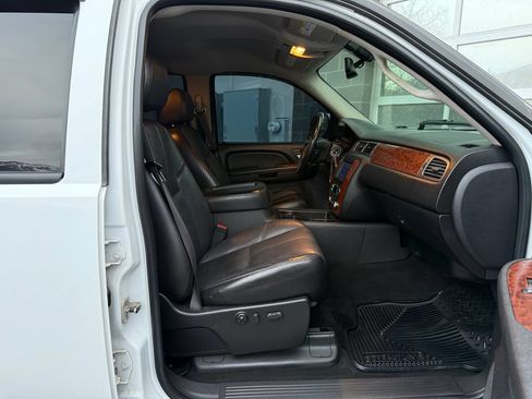 Used 2007 Chevrolet Silverado 1500 LTZ w/ Safety Package AWD/4WD image 15