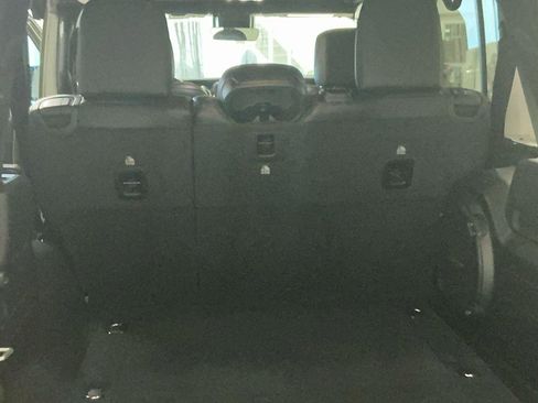 Used 2023 Jeep Wrangler Unlimited Rubicon 392 w/ Xtreme Recon 35" Tire Package image 13