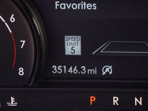 Used 2020 Lincoln Corsair Reserve w/ Equipment Group 201A image 33