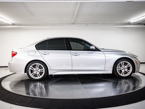 Used 2016 BMW 328i Sedan RWD image 8