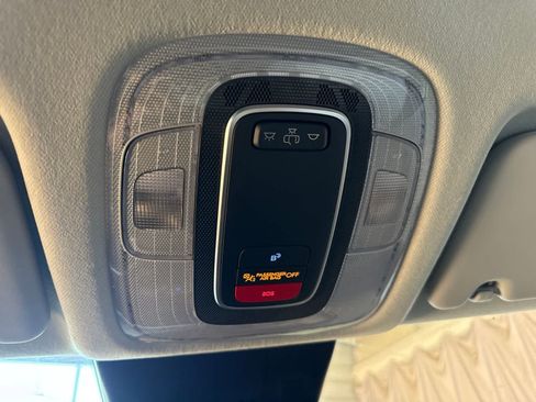 Used 2024 Hyundai Kona SEL AWD/4WD image 24