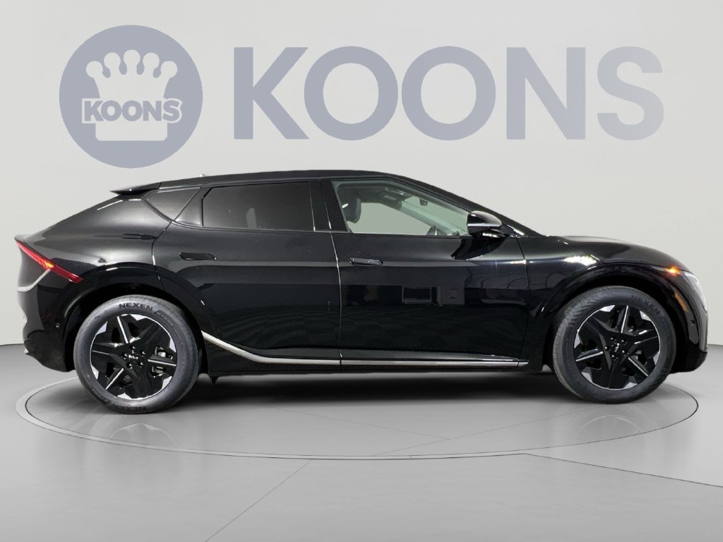 Used 2025 Kia EV6 Wind AWD/4WD image 7