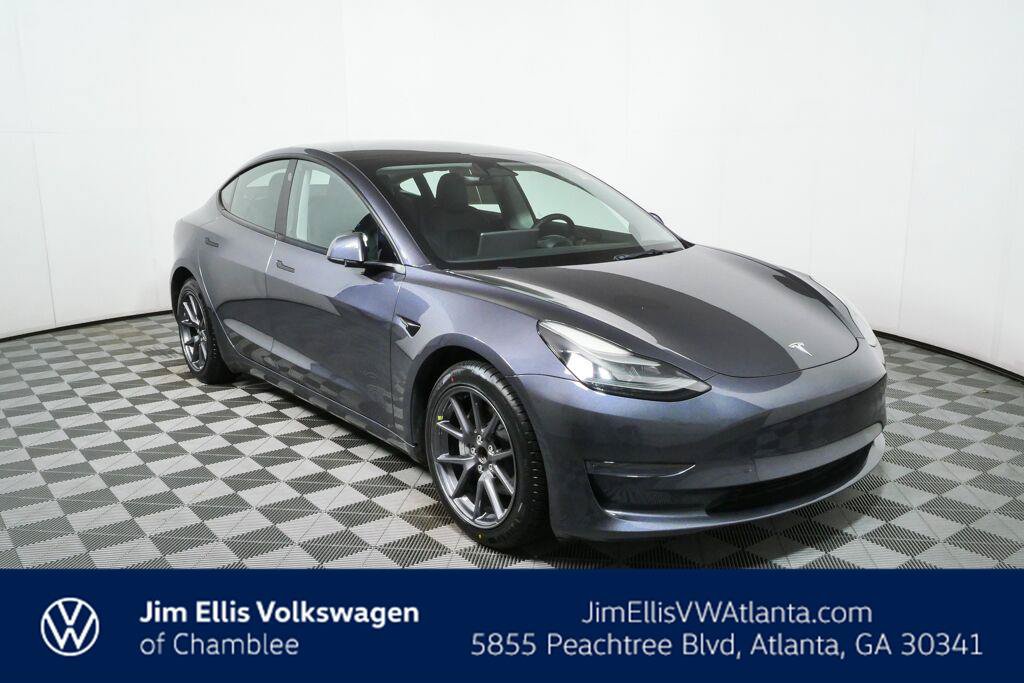 Used 2023 Tesla Model 3 Standard Range RWD image 1