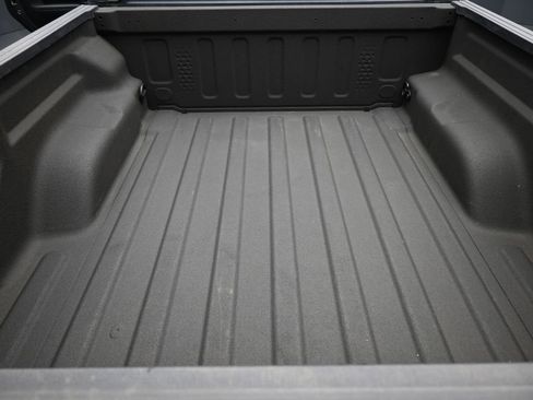 Used 2023 Jeep Gladiator Rubicon image 25