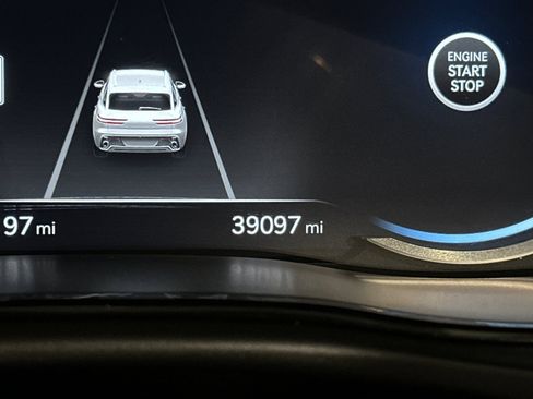 Used 2023 Genesis GV70 2.5T image 27