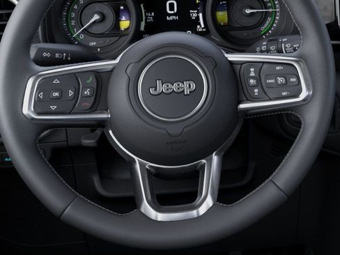 New 2025 Jeep Wrangler Unlimited Sahara AWD/4WD image 19