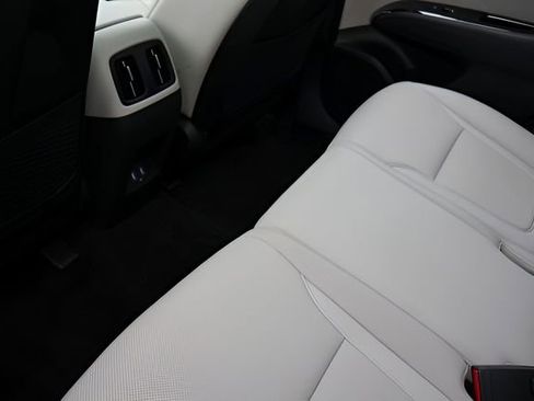 Used 2024 Hyundai Tucson Limited AWD/4WD image 15