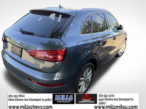 Used 2018 Audi Q3 2.0T Premium Plus w/ Premium Plus Package AWD/4WD image 3