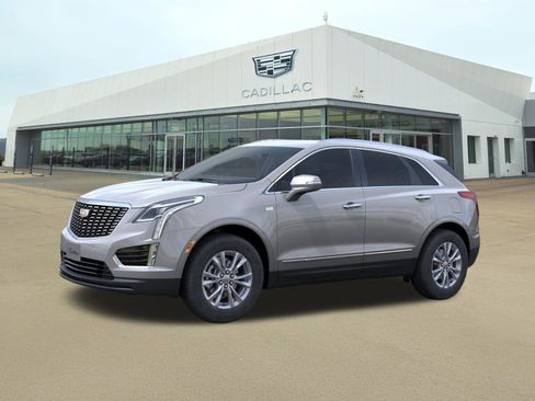 New 2026 Cadillac XT5 Luxury w/ LPO, Floor Liner Package FWD image 2