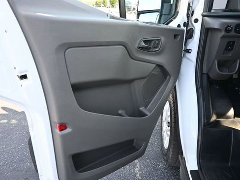 Used 2022 Ford E-Transit Low Roof w/ Load Area Protection Package image 17