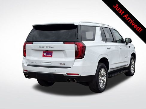Used 2025 GMC Yukon Denali image 2