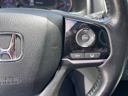 Used 2020 Honda Pilot Touring image 34
