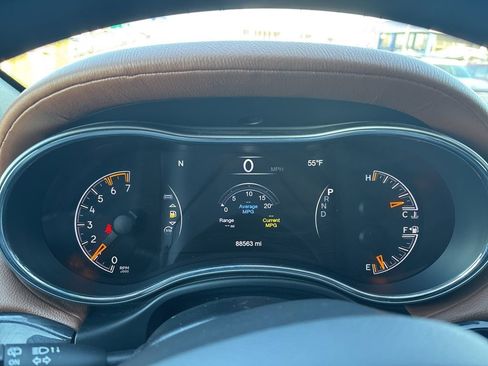 Used 2021 Jeep Grand Cherokee Overland image 16