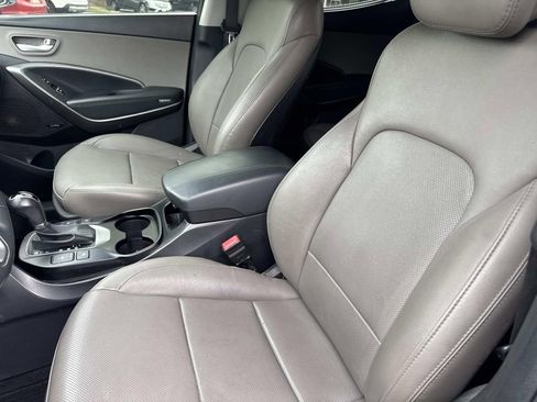 Used 2018 Hyundai Santa Fe Sport w/ 2.4L Tech Package 04 FWD image 18