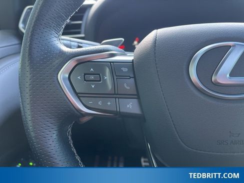 Used 2024 Lexus LX 600 F Sport image 32