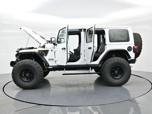 New 2024 Jeep Wrangler Unlimited Rubicon 392 image 31