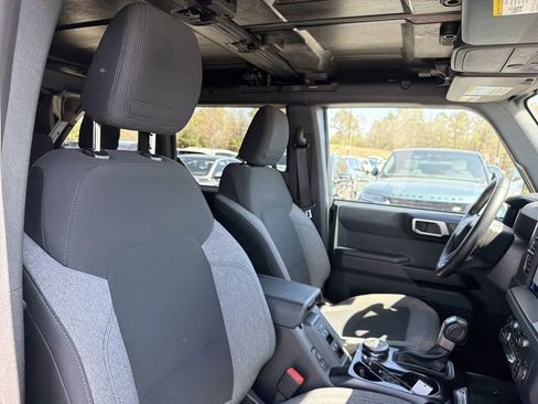 Used 2025 Ford Bronco Big Bend image 18