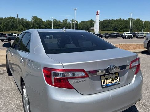 Used 2012 Toyota Camry XLE FWD image 10