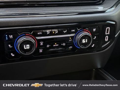 Used 2022 Chevrolet Silverado 1500 ZR2 w/ Technology Package AWD/4WD image 20
