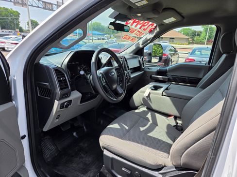 Used 2020 Ford F150 XLT w/ Trailer Tow Package AWD/4WD image 4