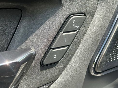 Used 2025 RAM 1500 Limited AWD/4WD image 20