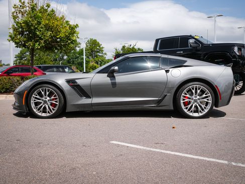 Used 2016 Chevrolet Corvette Z06 w/ 2LZ Preferred Equipment Group RWD image 7