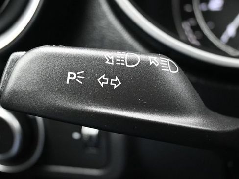 Used 2023 Alfa Romeo Stelvio Ti AWD/4WD image 23