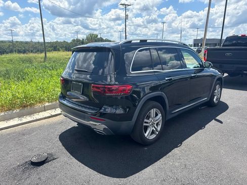Used 2022 Mercedes-Benz GLB 250 image 4