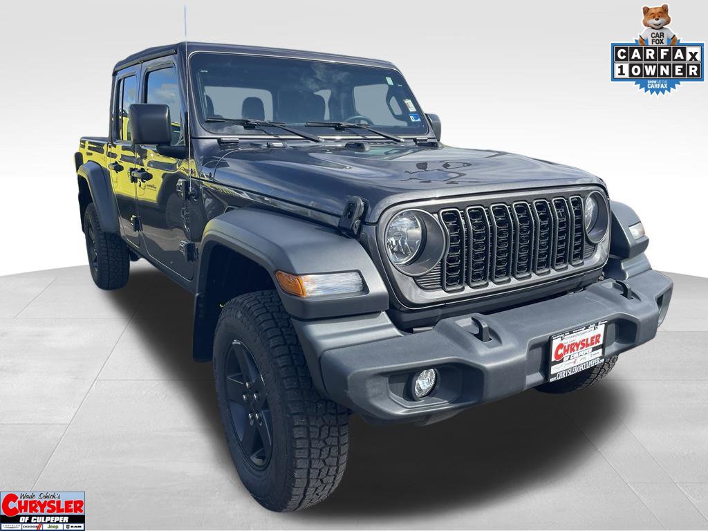 Used 2021 Jeep Gladiator Sport w/ Trailer Tow Package AWD/4WD image 1