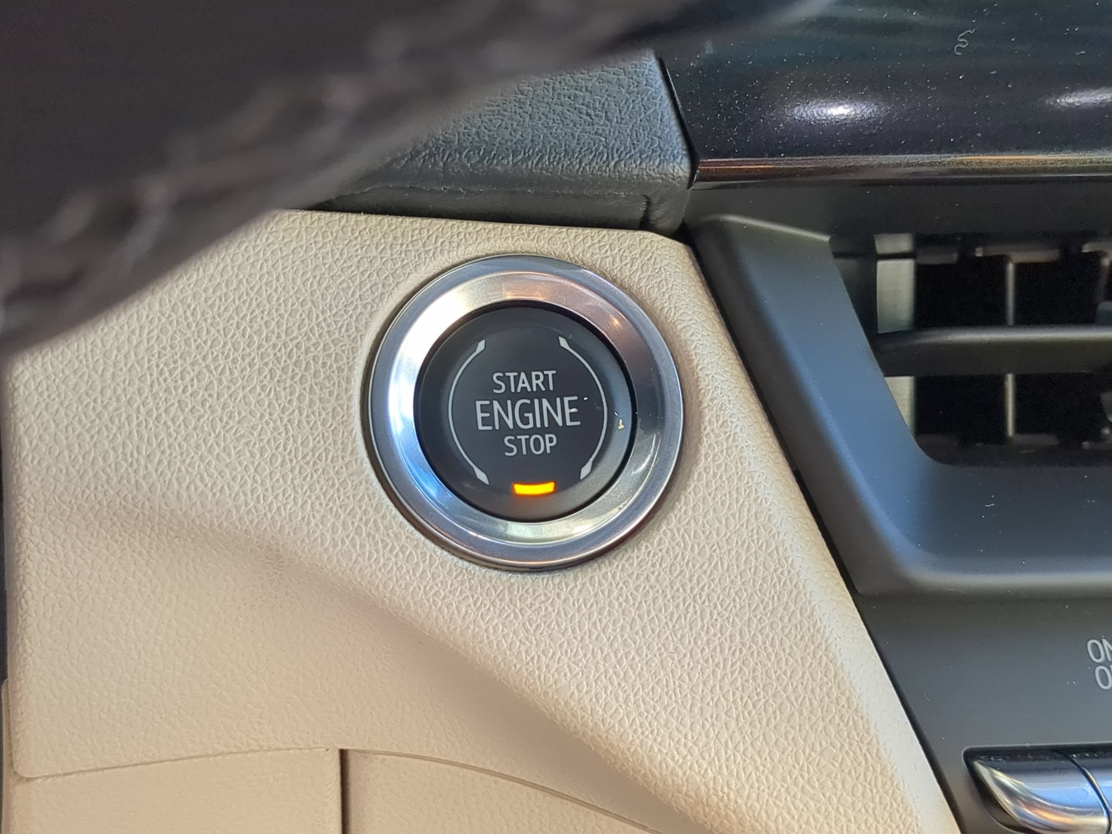 Certified 2022 Cadillac CT4 Premium Luxury RWD image 10