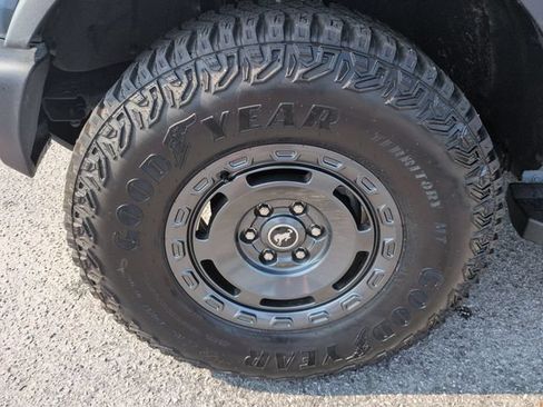 Used 2024 Ford Bronco Outer Banks AWD/4WD image 10