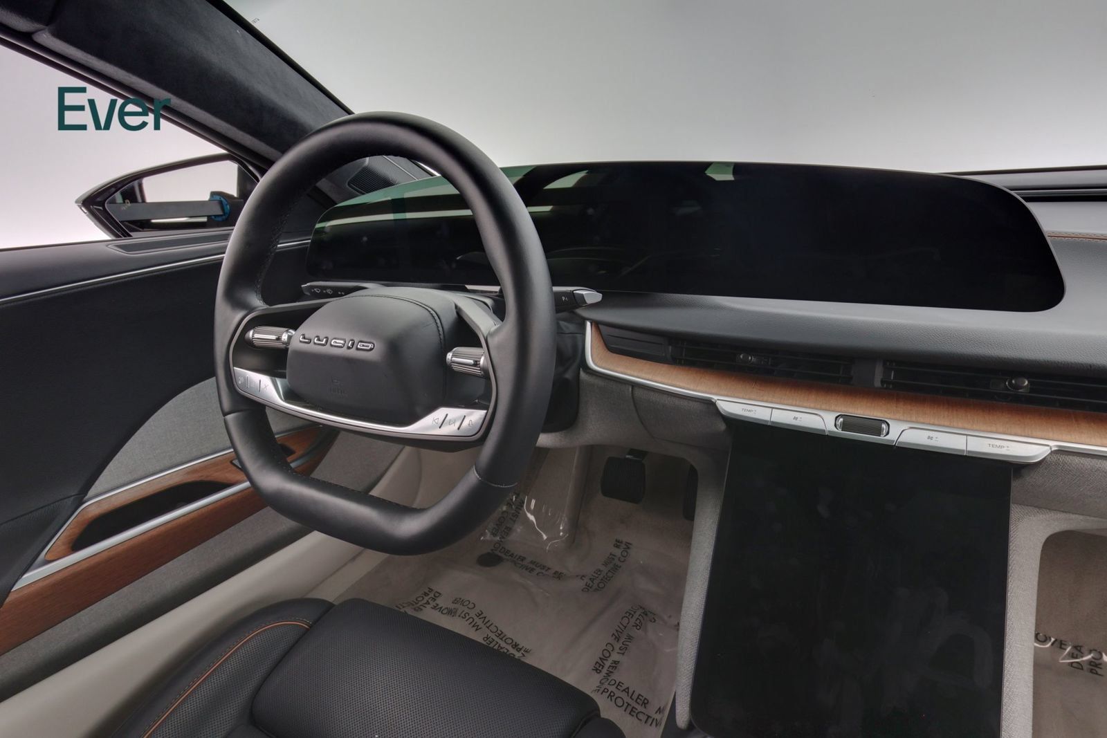 Used 2023 Lucid Air Touring AWD/4WD image 25