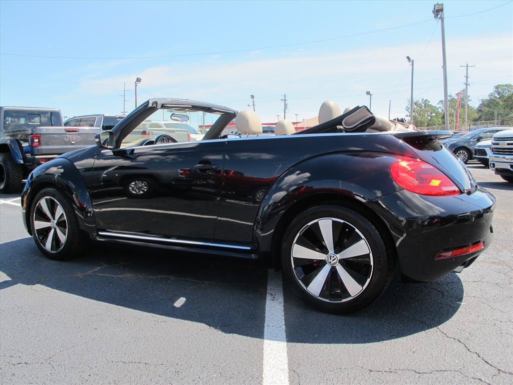 Used 2013 Volkswagen Beetle 2.0T FWD image 5