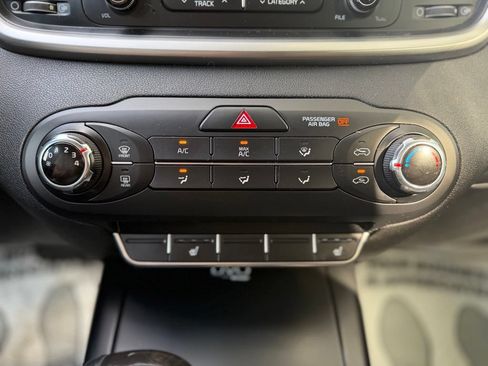 Used 2016 Kia Sorento FWD w/ LX Convenience Package image 27