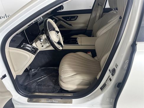 Certified 2022 Mercedes-Benz S 580 4MATIC Sedan image 9